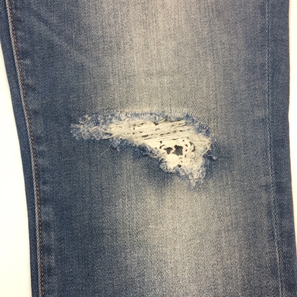 Driftwood Jackie High Rise Lace Patchwork Distressed Jeans. Sz 28 - Picture 6 of 11